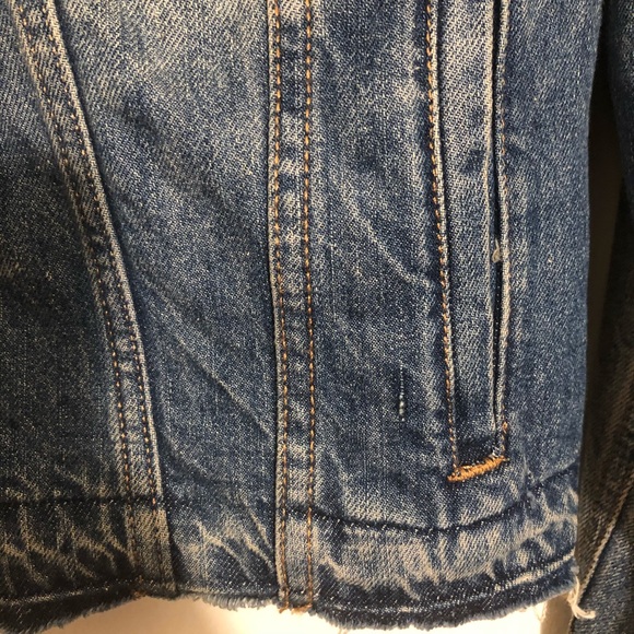 Express crop jean jacket size small - Picture 4 of 8